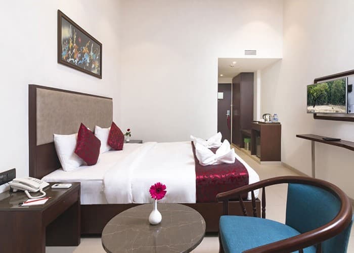 MountainView Room 