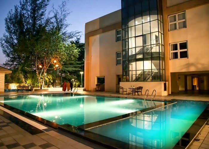 pool