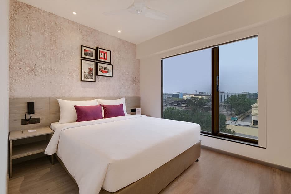 Standard Queen Room