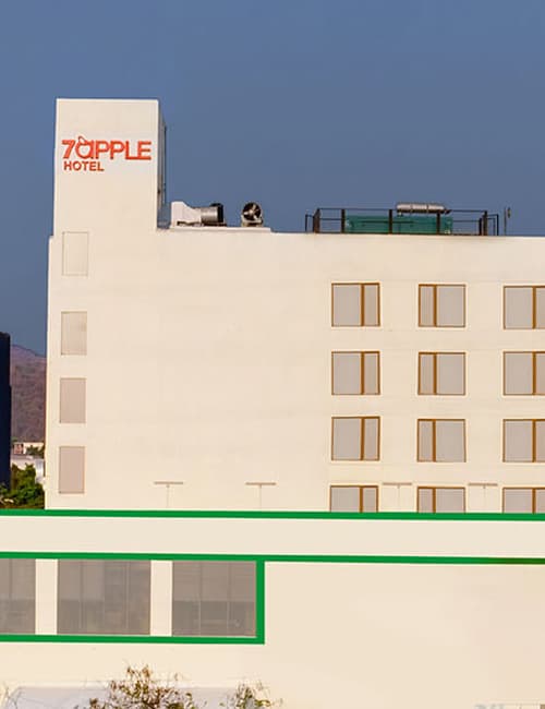 7 Apple Hotel, Mahape