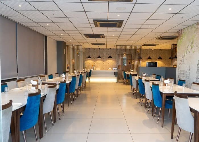 7apple restaurant1