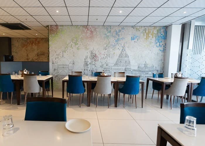 7apple restaurant3