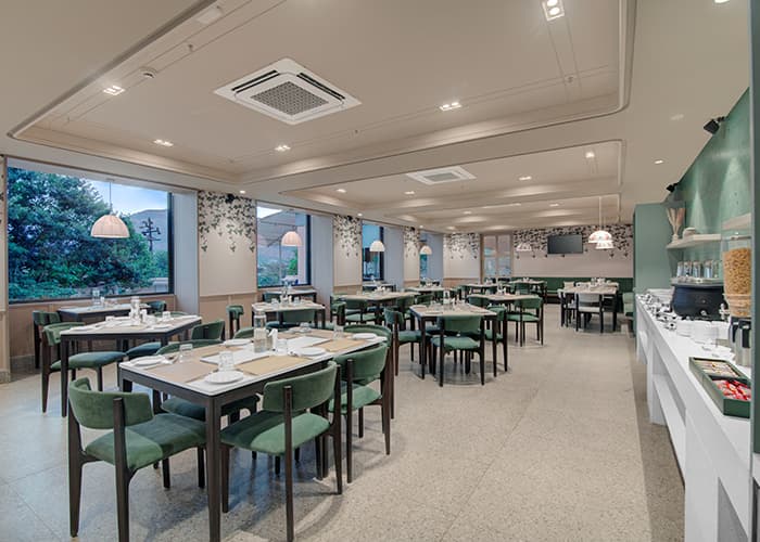 7apple restaurant1