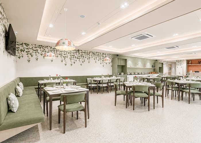 7apple restaurant5