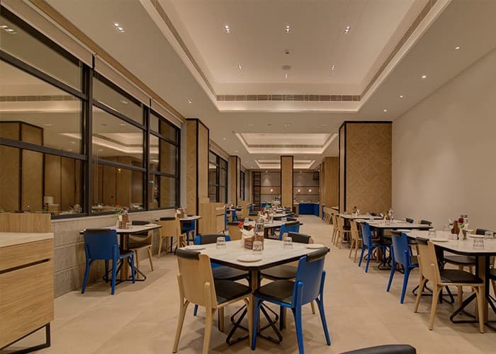 7apple restaurant3