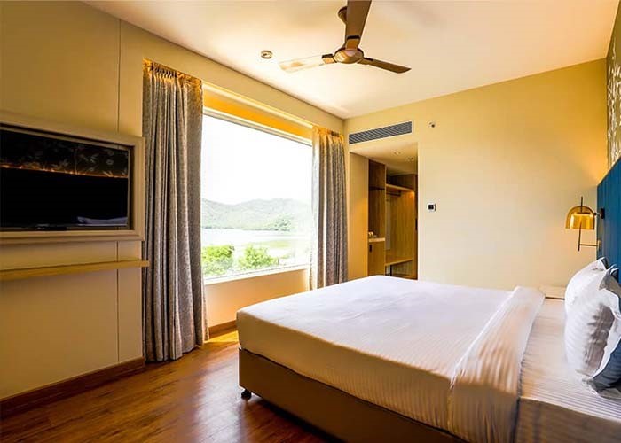 Jalmahal Room 