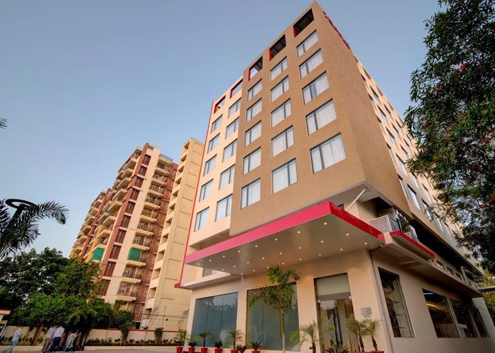 7apple jaipur pratap nagar