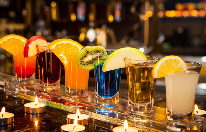 Aura - The Bar