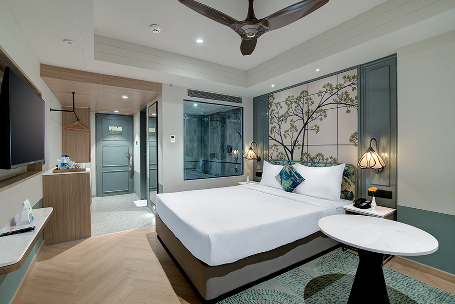 Royal Palm Deluxe