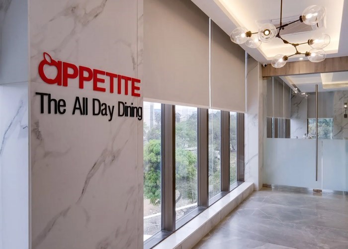 7apple restaurant3