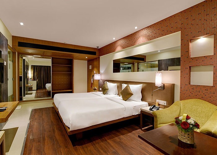 premium-twin-suite